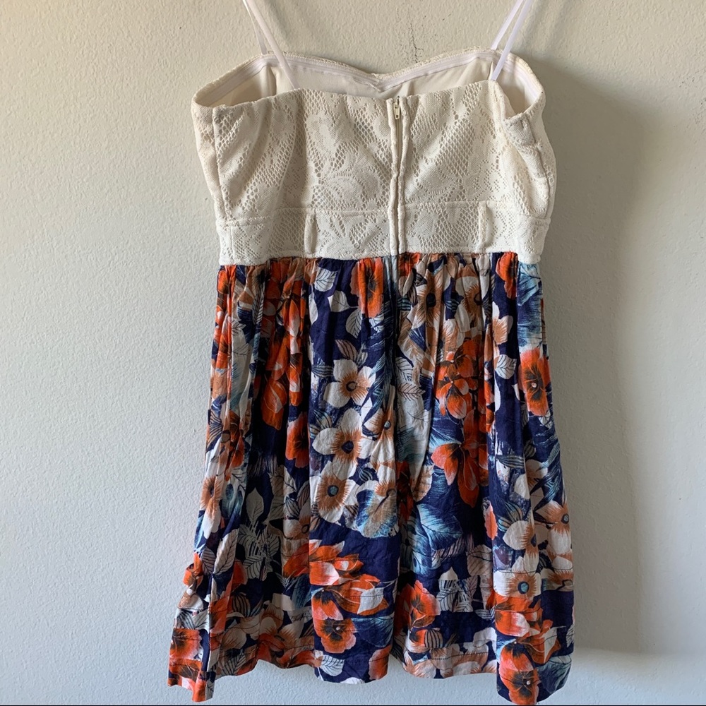 City Triangles Crochet and Floral Strapless Dress - Picture 5 of 9